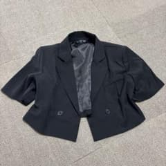Dazy シーイン　SHEIN 韓国　半袖黒ジャケットのサムネイル