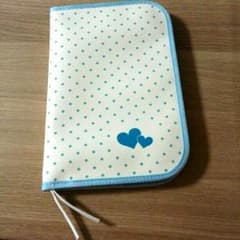 01mamさま専用☆【新品】母子手帳のサムネイル