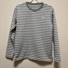 グレーとホワイトのストライプ長袖カットソー　Sサイズのサムネイル