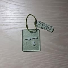 BOYNEXTDOOR リウ RIWOO アクリルチャーム キーホルダーのサムネイル