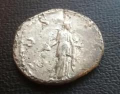 【山猫様専用】古代ローマ　デナリウス銀貨のサムネイル