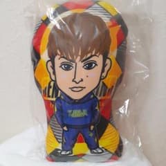 白濱亜嵐 クッション SSのサムネイル