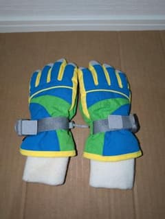 キッズ　グローブ（手袋）のサムネイル