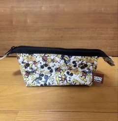 Mickey Mouse & Friends ポーチ　ミッキーフレンズのサムネイル