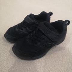 瞬足 キッズ スニーカー ブラック　19cmのサムネイル