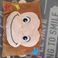 おさるのジョージのふわふわクッションのサムネイル
