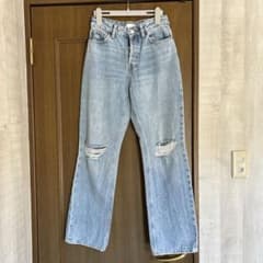 H&M ダメージデニム ジーンズ EUR34 ボタンフライ クラッシュ ジーパンのサムネイル