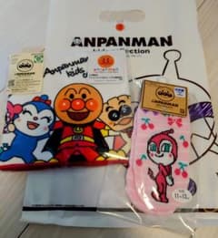 アンパンマンタオルと靴下セット新品のサムネイル