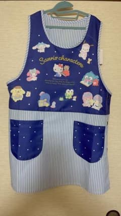 新品　サンリオ　キャラクター　エプロン 保育士のサムネイル