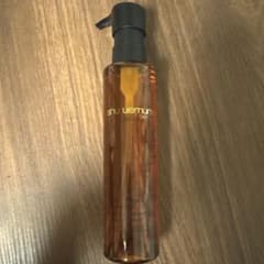 shu uemura クレンジングオイルのサムネイル