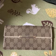 グッチ長財布のサムネイル