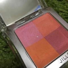 ジルスチュアートチークのサムネイル