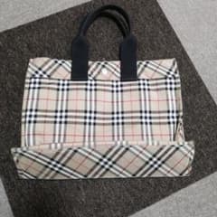 BURBERRYナイロントートのサムネイル