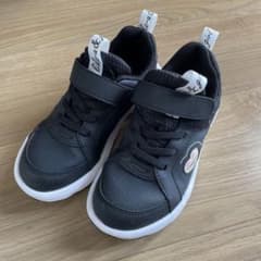 SYUNSOKU スニーカー like-u&girl 黒　19.5のサムネイル