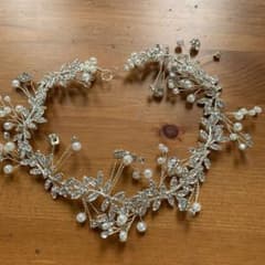ウェディング ヘッドドレス 小枝のサムネイル