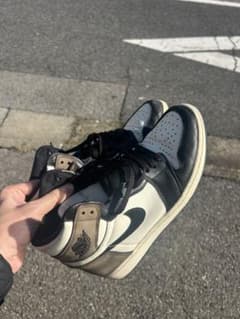 NIKE AIR JORDAN 1 HIGH OG ダークモカのサムネイル