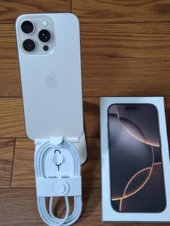 Apple iPhone 16 Pro 本体のサムネイル
