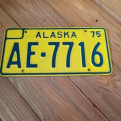 1975年 アラスカ州ナンバープレート AE-7716 - メルカリ