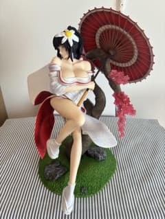 【美品】日向雛田 セクシー和装フィギュア 和傘＆桜台座 高さ約30cm 完成品￼のサムネイル