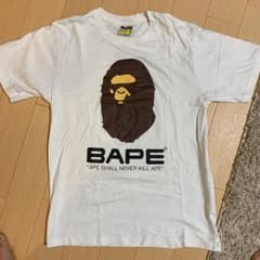 A BATHING APE tシャツのサムネイル