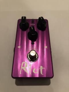 【値下げ】suhr riot distortion エフェクターのサムネイル