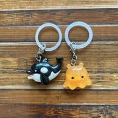シャチ メンダコ アクリルキーホルダー チャーム2点セットのサムネイル