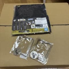ワンピース 一番くじ タオル & バッグハンガー セットのサムネイル