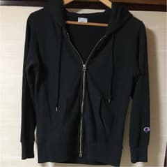 黒パーカー  Championのサムネイル