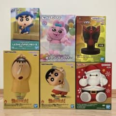 フィギュア　6点まとめ売り　クレヨンしんちゃん　ベイマックス　仮面ライダーオーズ