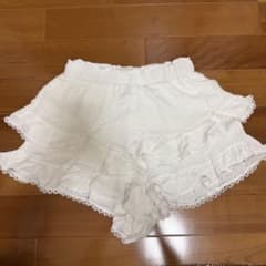 SHEIN フリル ミニスカート ホワイト Mのサムネイル