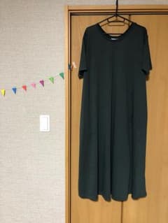ロングワンピースのサムネイル