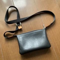 UNITED TOKYO サコッシュのサムネイル