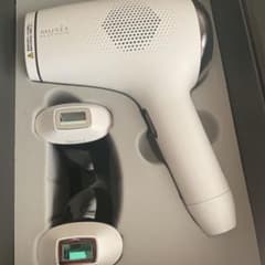 ミュゼ エピフォト スキンケアプロ 美容脱毛器のサムネイル