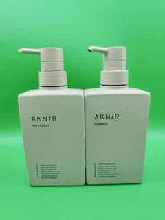 신품 미사용 아쿠니 약용 헤어 샴푸 & 헤어 트리트먼트 300ml 2 점