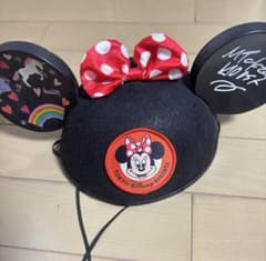 ディズニー　帽子　ミッキーマウスのサイン付きのサムネイル