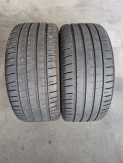 送料込み245/40ZR18 MICHELIN PILOT SPORT2本セットのサムネイル