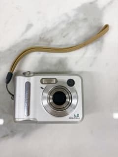€【ジャンク】CASIO QV-R40 コンパクトデジタルカメラ 本体 - メルカリ
