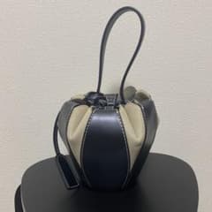 VASIC petal ペタル　ハンドバッグ　黒のサムネイル