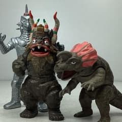 HGウルトラマン カプセル怪獣 ウインダム ミクラス アギラ 3体セット