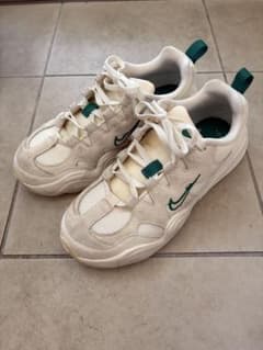 NIKE W TECH HERA PALE IVORY 23.5cmのサムネイル