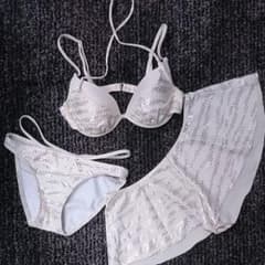 ロイヤルパーティ水着 ビキニ３点セット ９号のサムネイル