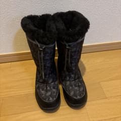 子ども用スキー ブーツ 黒とグレー迷彩　　　　22.0cmのサムネイル