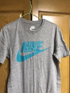 NIKE ナイキ Tシャツのサムネイル
