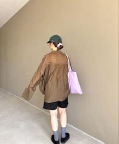 DAREKA ブラウンシャツ