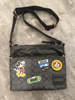 ぴ*よ様 COACH x Disney ミッキー ショルダーバッグのサムネイル
