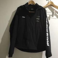 FCRB ナイロンパーカー  専用です！のサムネイル