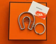 HERMES フェール・ア・シュヴァル キーホルダー オレンジ色 新品 国内エルメス購入】 キーホルダー フェール・ア