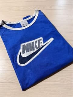 NIKE Tシャツのサムネイル