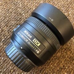 ニコン単焦点レンズNikon AF-S DX 35F1.8G (フィルター付き）のサムネイル
