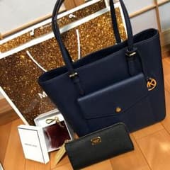 マイケルコース バッグ 財布 キーチャームセットのサムネイル